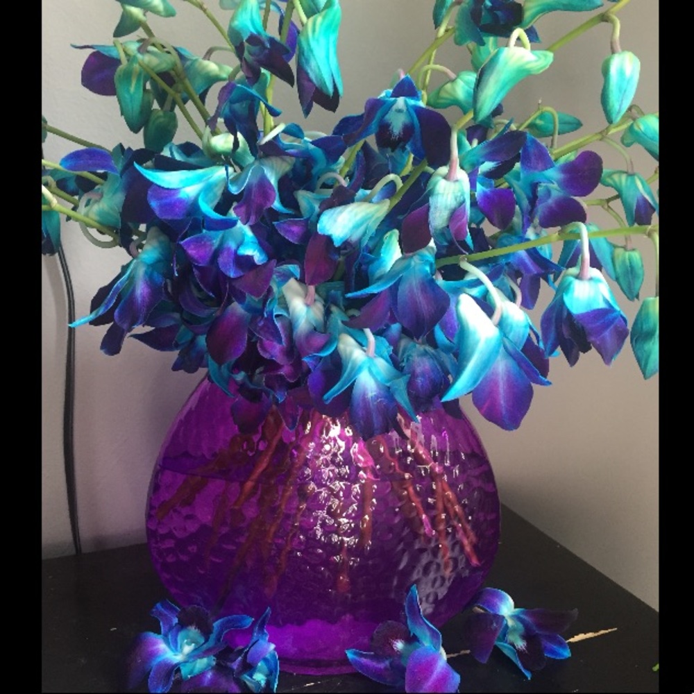 Purple oval glass vase💐